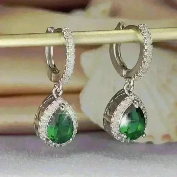 New Green Gemstone Silver Hoop Earrings with Sparkling Crystal - Picture 1 of 3